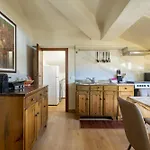 Lucia, Tremezzina Apartment *